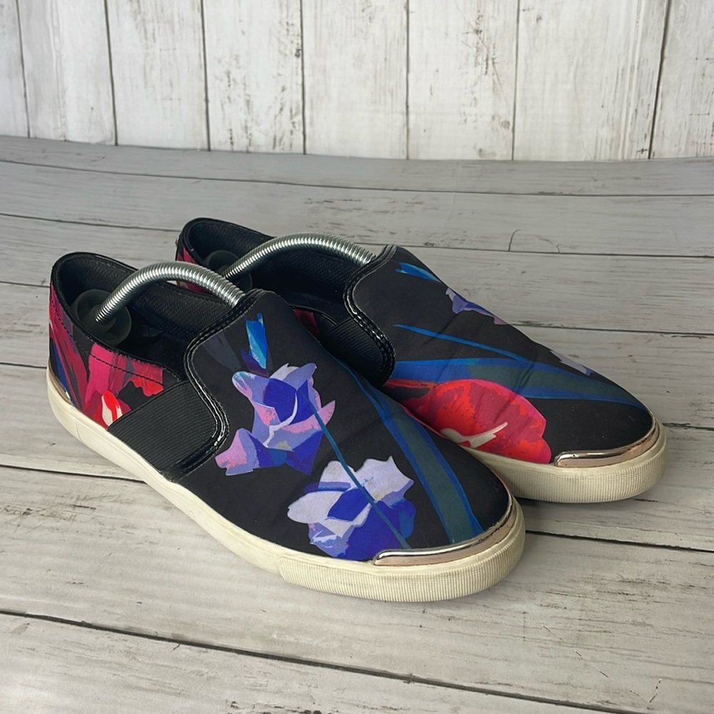 Ted Baker London Laulei Floral Slip On Sneaker